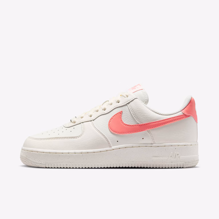 Tênis Nike Air Force 1 '07 SE Feminino