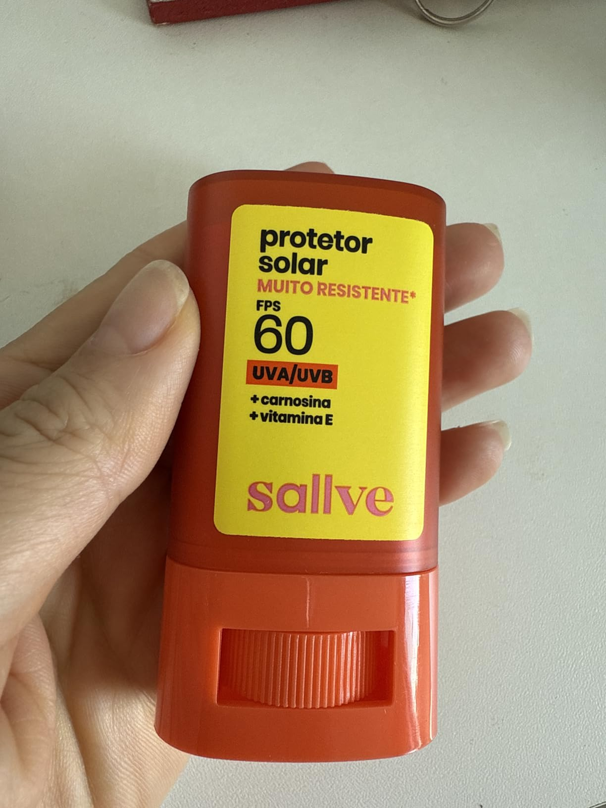 Sallve Protetor Solar em Bastão FPS60 15g