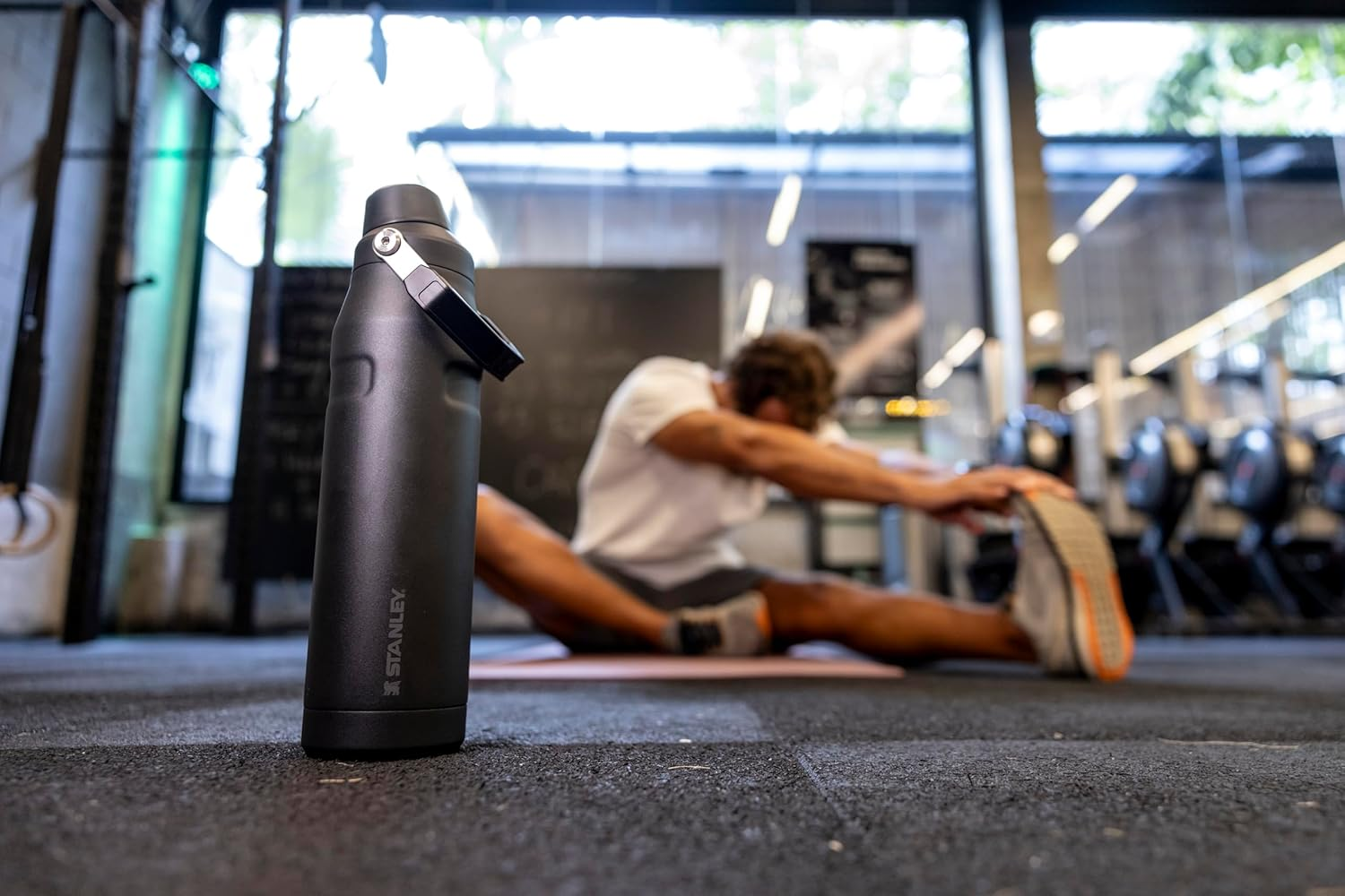 Stanley Garrafa Térmica Aerolight Fast Flow Black | 710ml