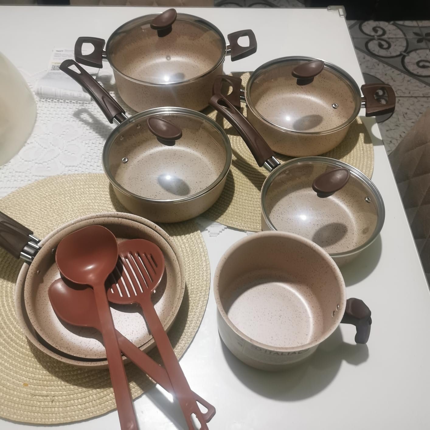 Jogo de Panelas 10 Peças Bianco Antiaderente com Tampa de Vidro