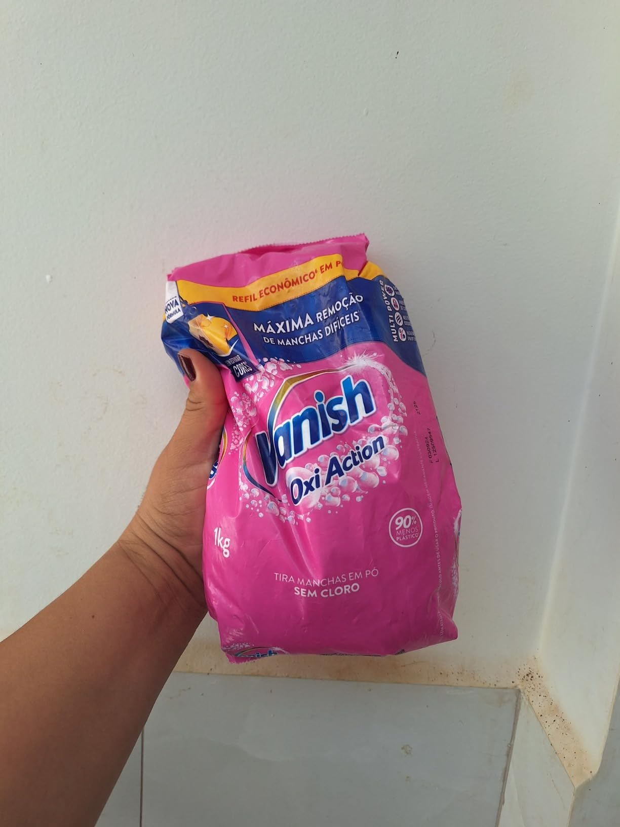 Vanish Tira Manchas Em Pó, Multi Power Oxi Action, para Roupas Coloridas Refil 2,5Kg