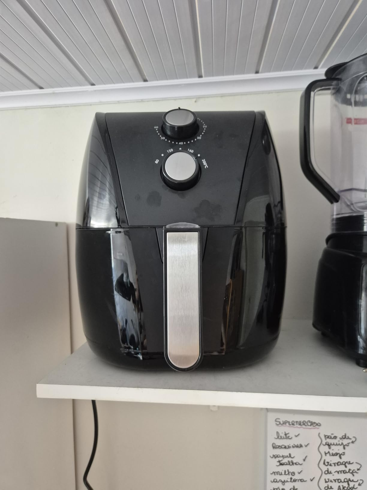 Air Fryer Britânia 5L Antiaderente Gold 1500W BAF45A 127V