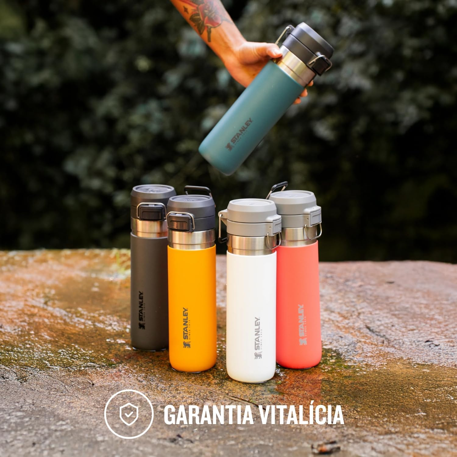 Garrafa térmica Quick Flip Stanley|710ml
