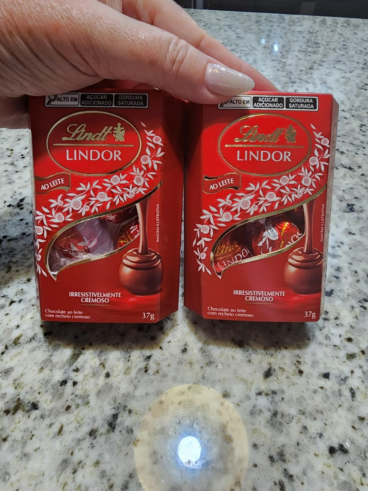 2 Caixas de 37g, Bombons de Chocolate Suiço, Lindt Lindor