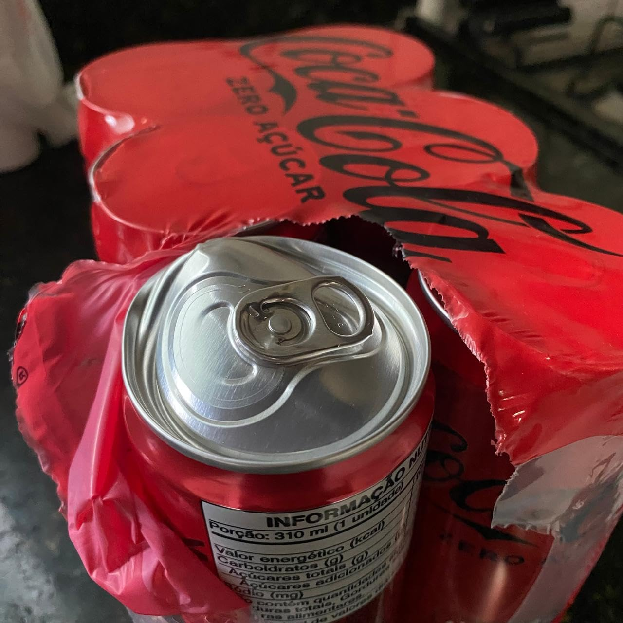 Pack de Coca Cola Sem Açúcar Lata 310ml 6 unidades