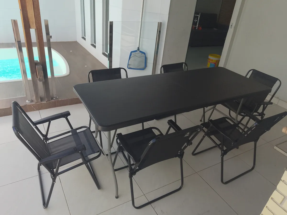 Mesa Dobrável Vira Maleta Com Alça Portátil 1.80m Para Camping Jardim Praia Pesca Mesa Portátil Grande Forte Resistente Marca Mulltx Cor Preto