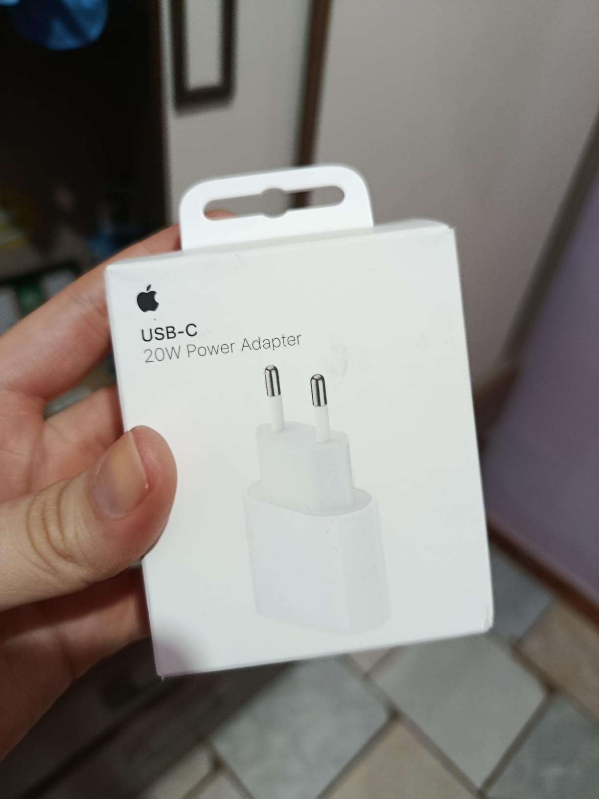 Adaptador de corrente USB-C de 20 W