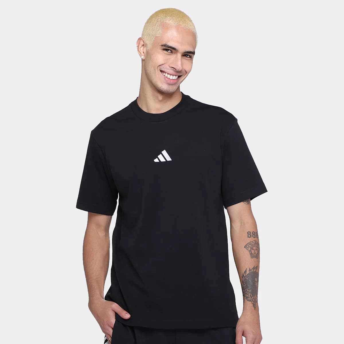 Camiseta Adidas Small Logo Masculina - Preto Branco