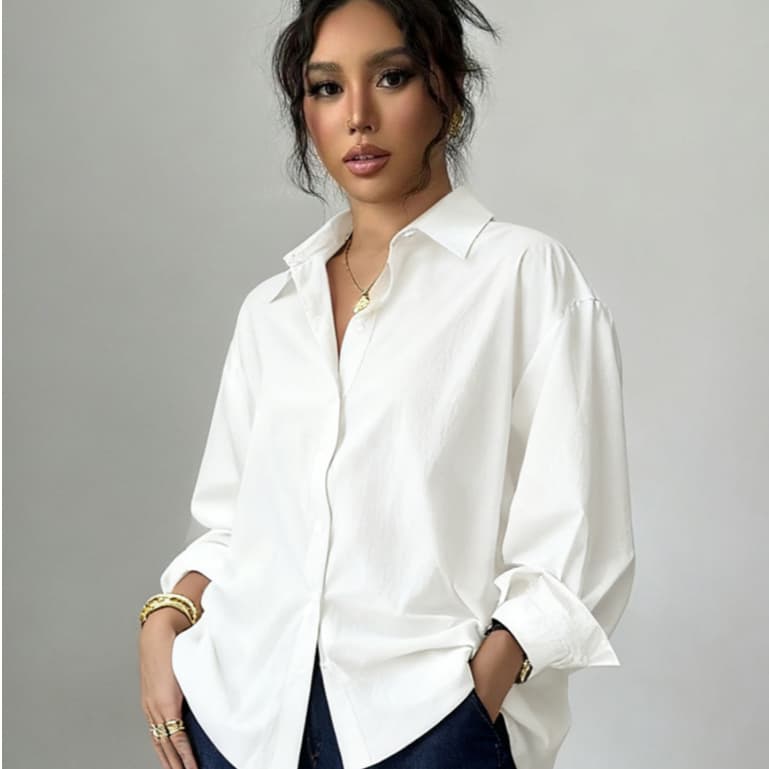 Camisa Preta Casual de Manga Longa Monofilada e Sólida para o Dia Botões das Mulheres