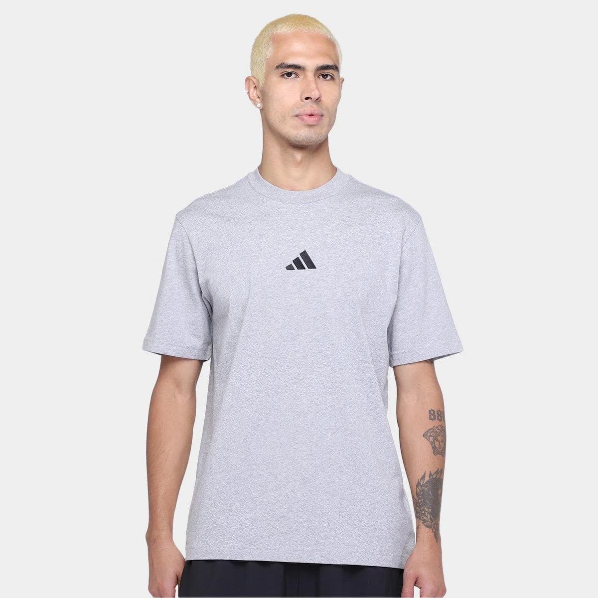 Camiseta Adidas Small Logo Masculina - Cinza Preto
