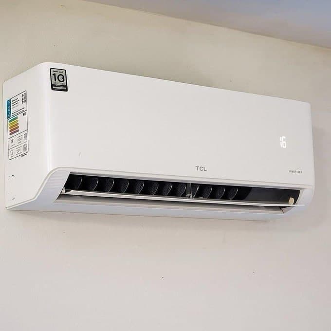 Ar Condicionado TCL Split Hi Wall Elite Inverter 12.000 Btus Tac-12csgv-inv Frio 220v