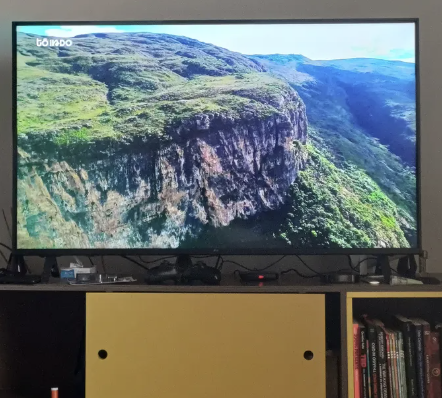 Smart TV 4K 50" LG UHD 50UA85 Processador α7 AI Ger8 4K Super Upscaling Google Cast Alexa Integrado Controle AI Smart Magic WebOS 25