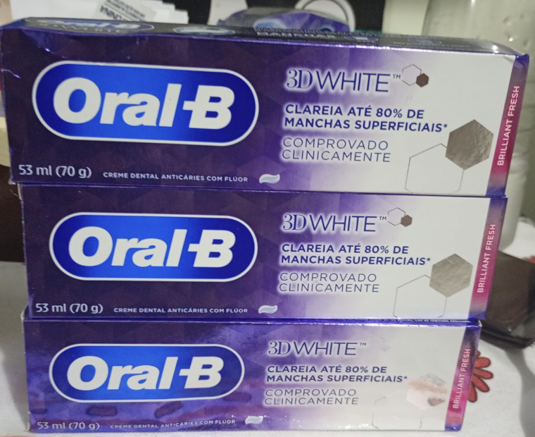 Oral-B Pasta de Dente 3D White Brilliant Fresh, 3 Unidades de 70 g