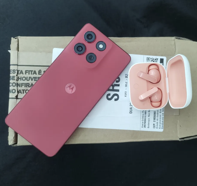 Smartphone Motorola Moto G86 5g Moto Buds - 256gb 24gb (8gb Ram 16gb Ram Boost) Tela 1.5k Poled, 50mp Sony Camera Ois Moto Ai, Videos Em 4k, Ip68 Ip69 - Grafite