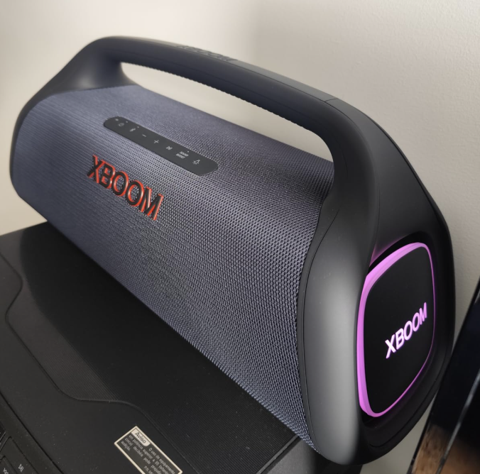 Caixa de som Bluetooth portátil LG XBOOM à prova d'água (IP67) e 24 horas de bateria - XG9S