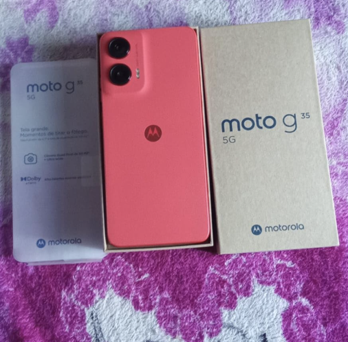 Smartphone Motorola Moto g35 5G - 256GB 12GB (4GB RAM 8GB Ram Boost) e Camera 50MP com AI NFC Tela 6.7" com Superbrilho - Cinza Vegan Leather