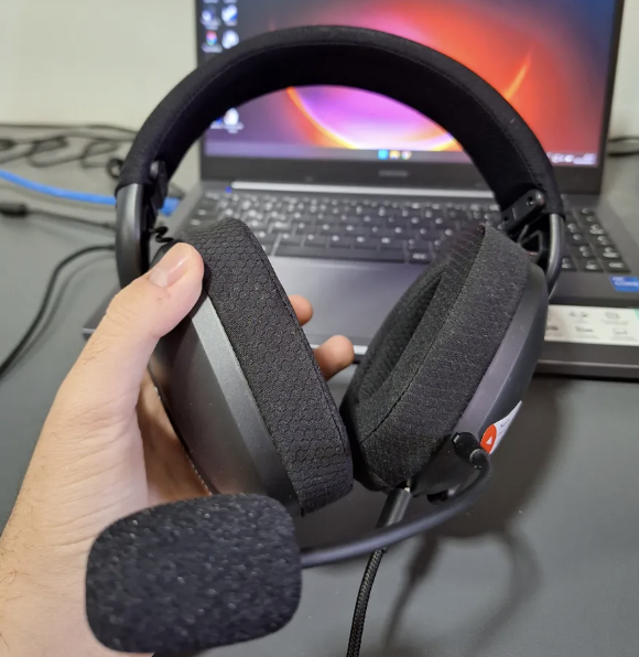 Fone De Ouvido Preto Havit Gamenote Fuxi-h6 - Black